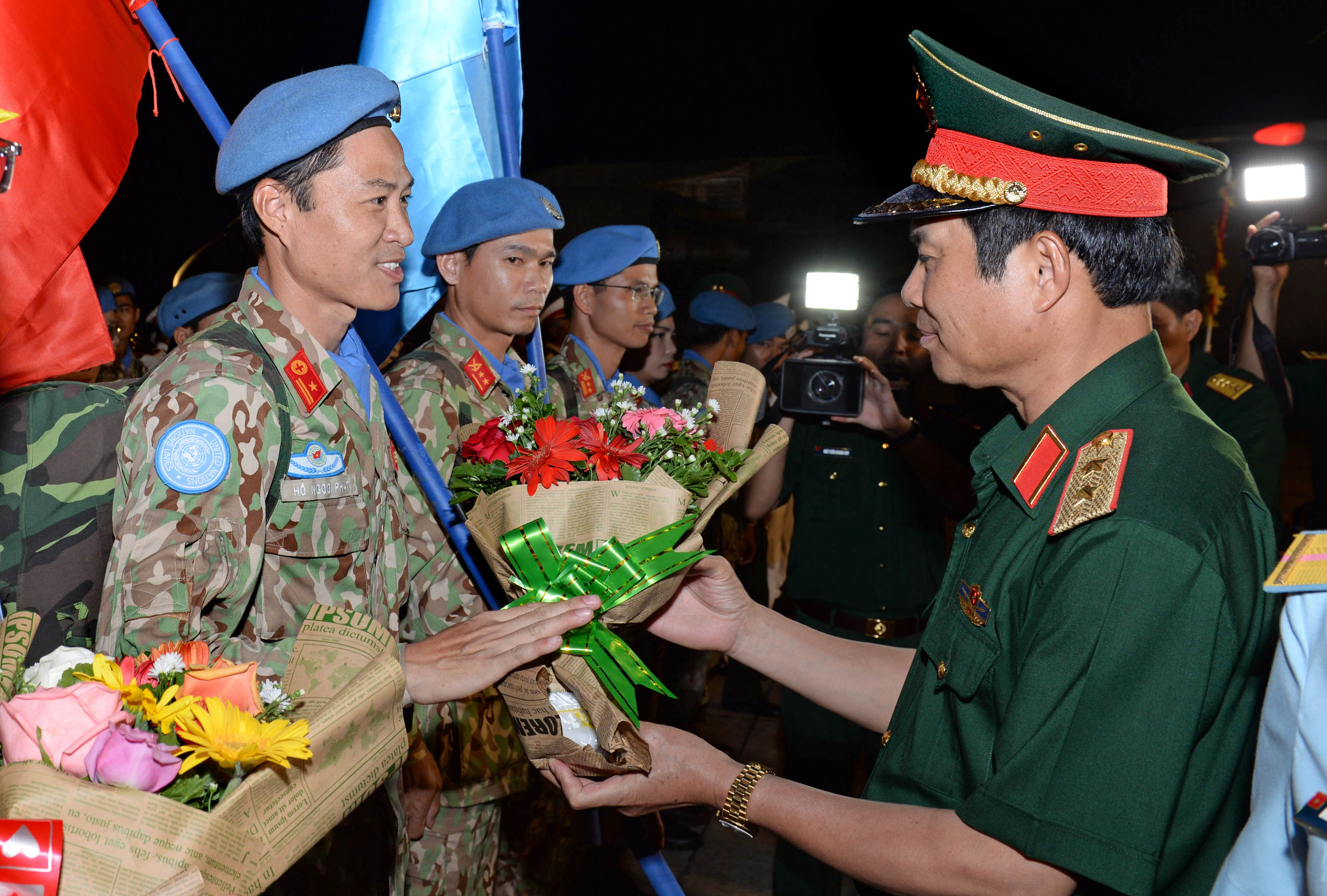 Bệnh viện Dã chiến cấp 2 số 1 của Việt Nam hoàn thành nhiệm vụ về nước an toàn

